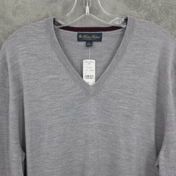 Brooks Brothers V Neck Sweater L Grey Merino Wool Long Sleeve Lightweight New - Picture 4 of 9